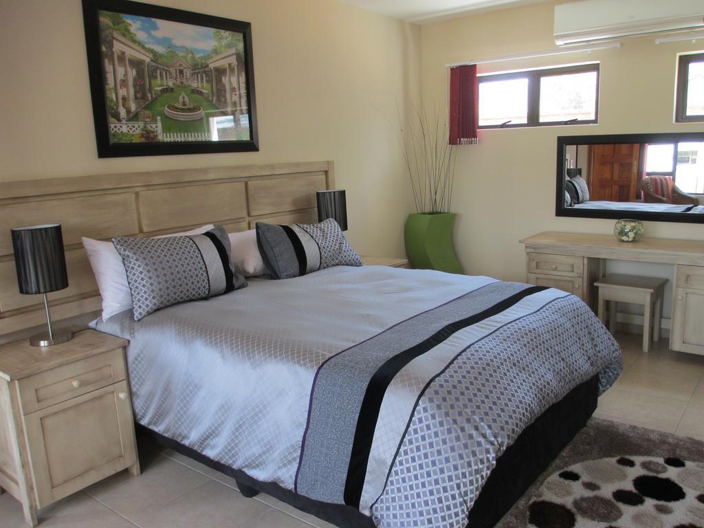 Casa Bianca Guest Lodge Hartbeespoort Exterior photo